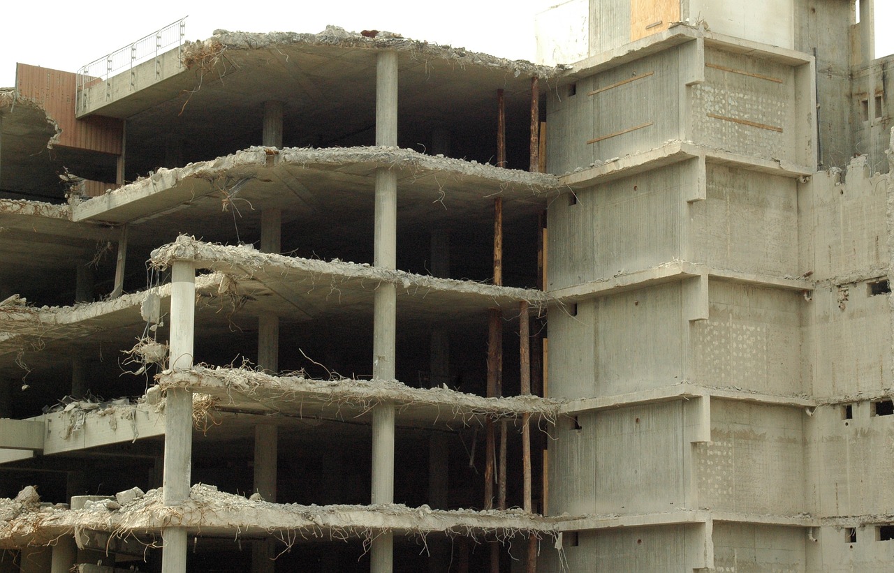 西安拆違建持續(xù)推進(jìn)，城市更新堅(jiān)決拆除違法建筑最新消息