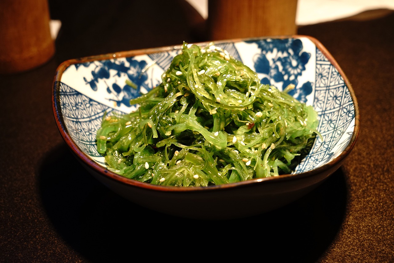最新創(chuàng)意涼菜盤飾圖片，引領(lǐng)美食藝術(shù)新潮的靈感之源