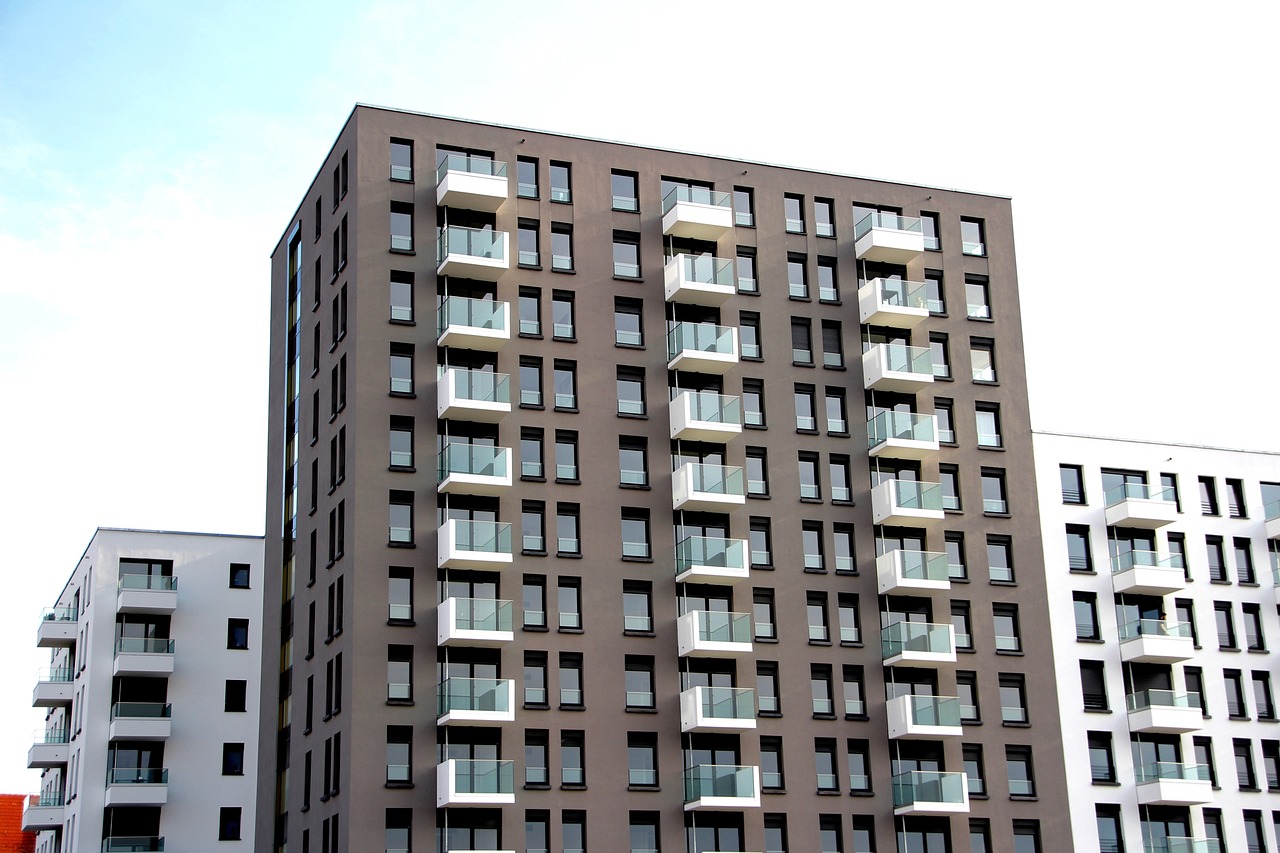 廬江城東房?jī)r(jià)動(dòng)態(tài)，最新趨勢(shì)、影響因素與未來(lái)展望